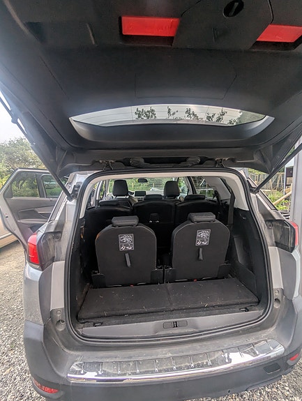 Peugeot 5008 8 of 11
