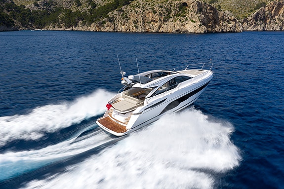 Fairline Targa 47 GT 2 of 5