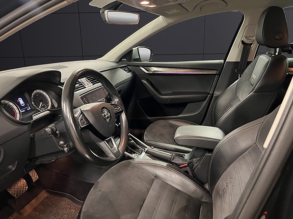 Skoda Octavia Scout 18 of 26