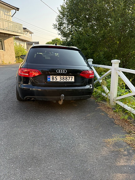 Audi A4 3 of 5