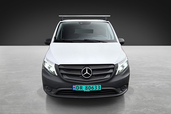 Mercedes-Benz Vito 119 2 of 5