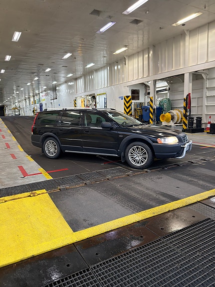 Volvo XC70 4 of 5