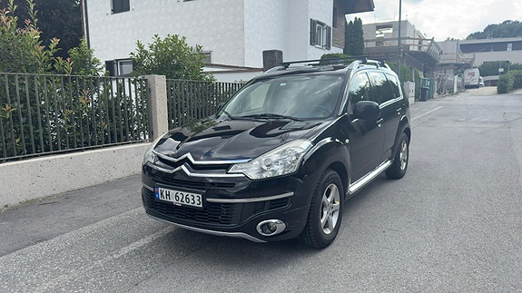 Citroen C-Crosser 2 of 5