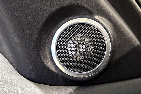 Andre 3,0 sd v6 306 hk automat ,skinn, meridian 2016, 215 224 km, 419 532 kr 26 of 30