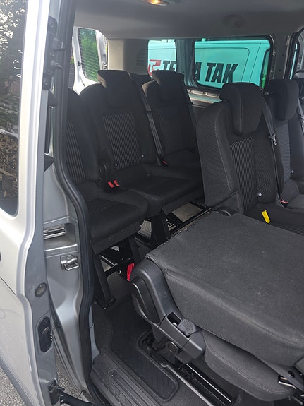 Ford Tourneo Custom 5 of 5