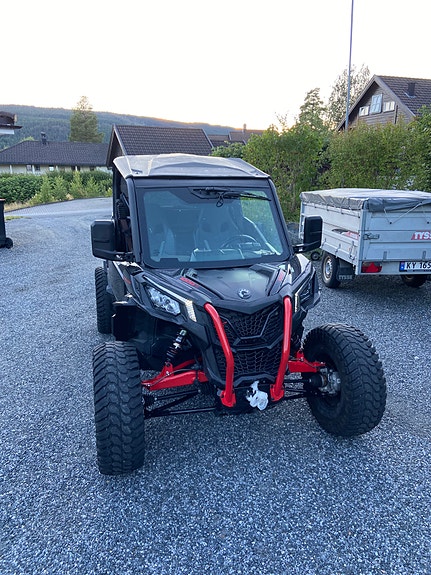 Can-Am Maverick Sport 1000R T 2 of 5