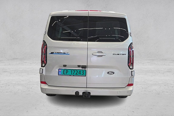 Ford E-Transit Custom 340L 4 of 5