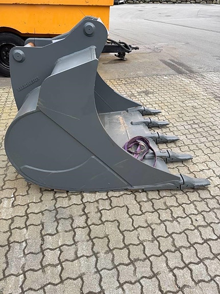 Liebherr TL04-1 HD 3 of 6