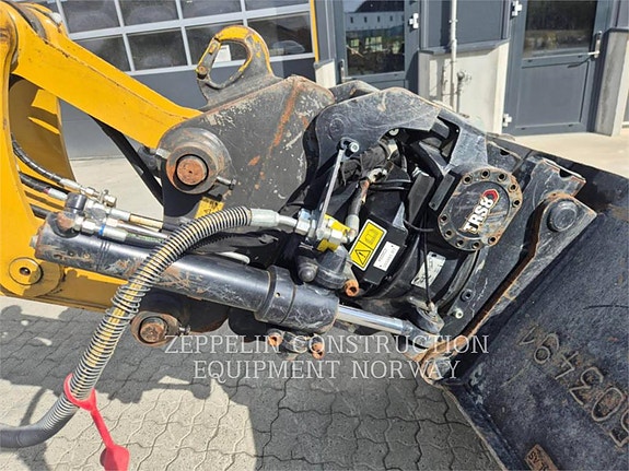Cat 308-07 18 of 26