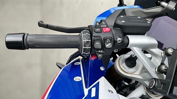 BMW R 1250 RS 12 of 12