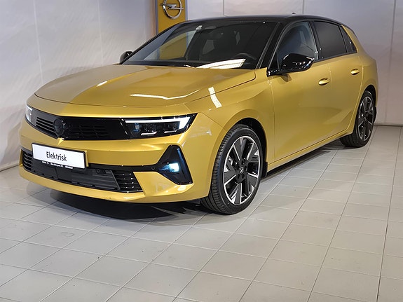 Opel Astra 23 of 23