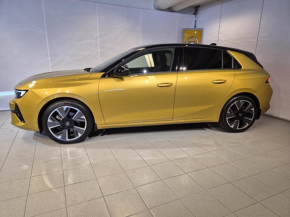Opel Astra 6 of 23