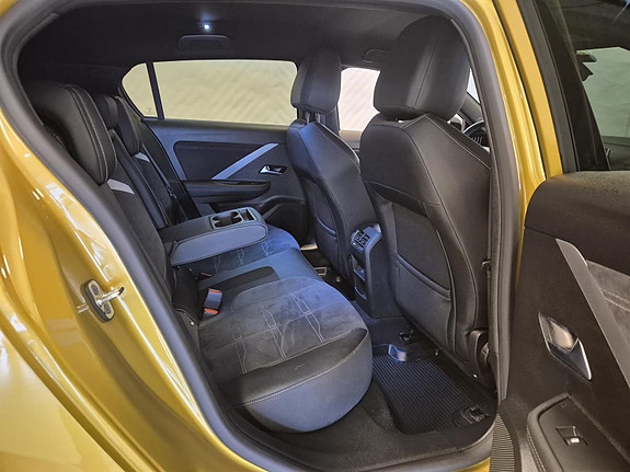 Opel Astra 11 of 23