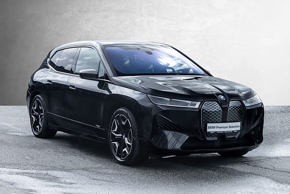 BMW iX
