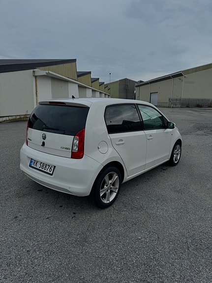 Skoda Citigo 2 of 11