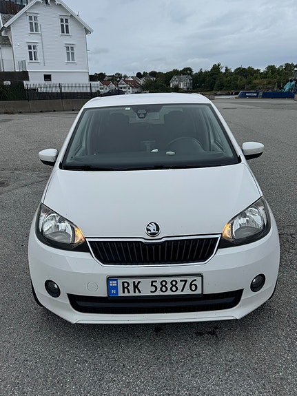 Skoda Citigo 3 of 11