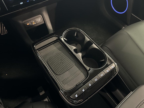 Hyundai Ioniq 5 14 of 24