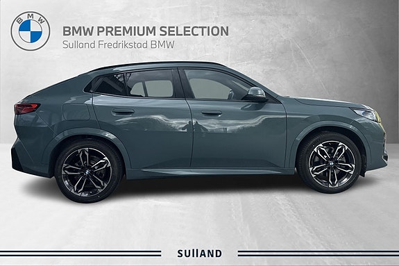BMW iX2 6 of 30