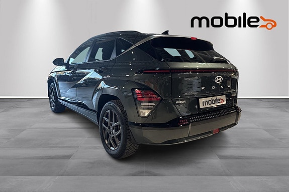 Hyundai Kona 21 of 24