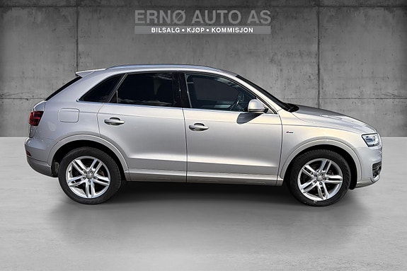 Audi Q3 2 of 18