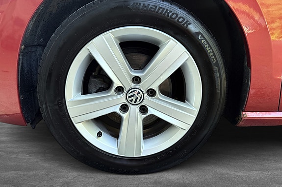 Volkswagen Golf Sportsvan 20 of 20