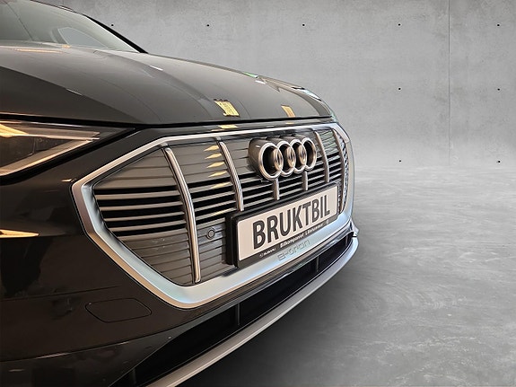 Audi e-tron Sportback 12 of 26