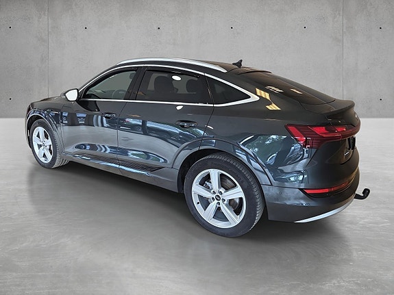 Audi e-tron Sportback 3 of 26
