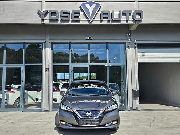 Nissan Leaf 5 of 5