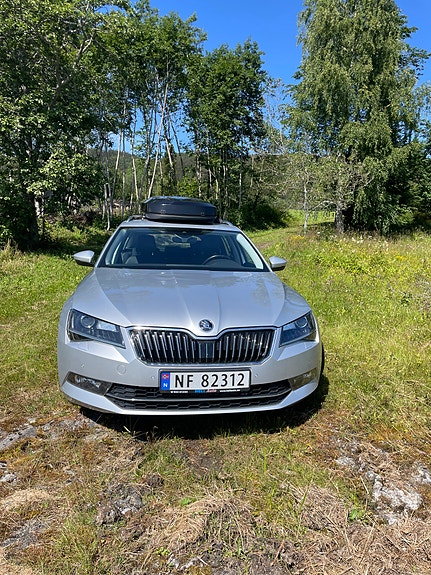 Skoda Superb 4 of 5