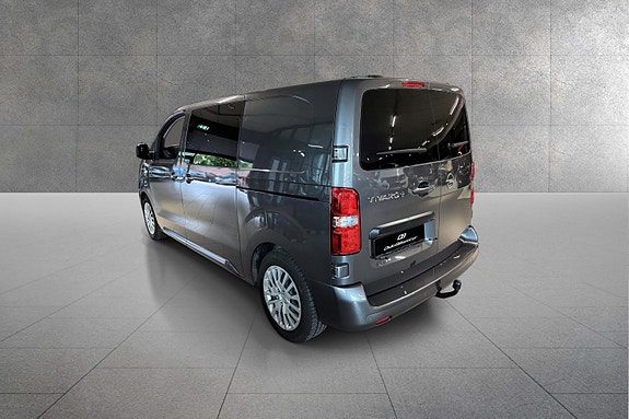 Opel Vivaro 4 of 5