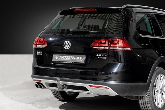 Volkswagen Golf Alltrack 7 of 30