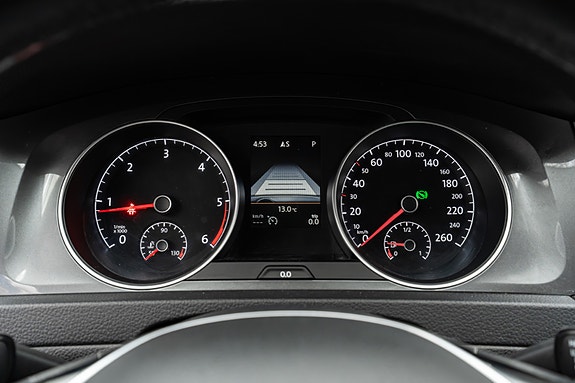 Volkswagen Golf Alltrack 19 of 30