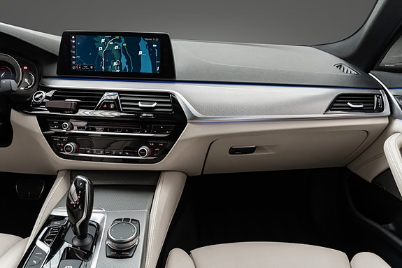 BMW 5-Serie 25 of 30