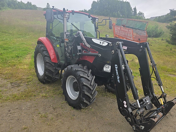 CASE IH Farmall 75C 2 of 6