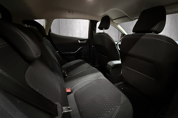 Ford Fiesta 15 of 30