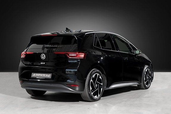 Volkswagen ID.3 5 of 5