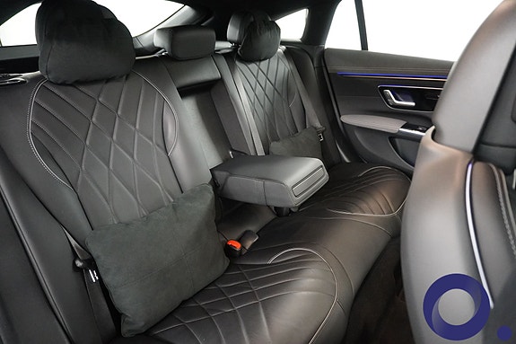Mercedes-Benz EQS450 27 of 30