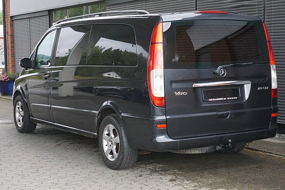Mercedes-Benz Viano 4 of 5