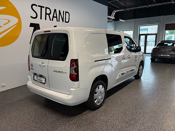 Toyota Proace City 4 of 5