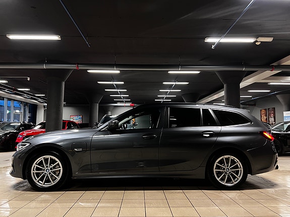 BMW 3-Serie 2 of 5