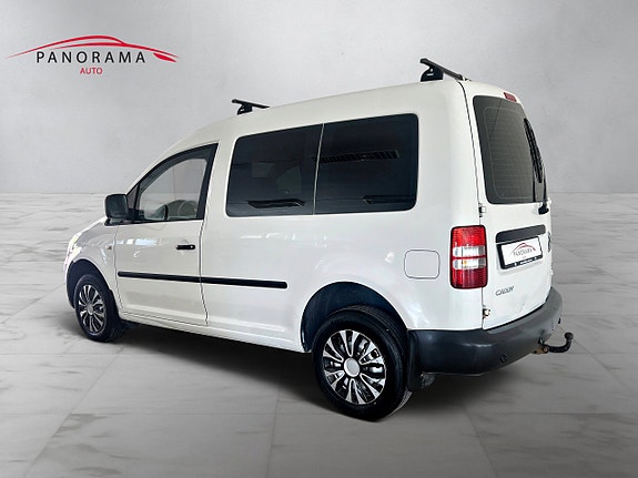 Volkswagen Caddy 2 of 5