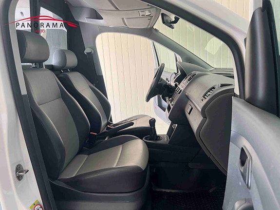 Volkswagen Caddy 12 of 18