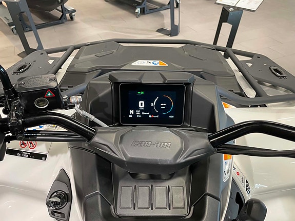 Can-Am Outlander Max Electric 6 of 6