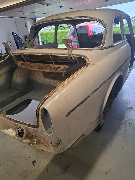 Volvo Amazon 3 of 5