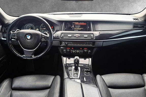 BMW 530xd 14 of 30