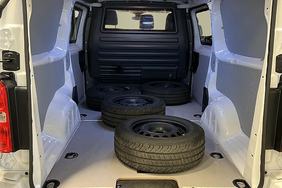 Opel Vivaro 5 of 5