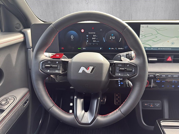 Hyundai Ioniq 5 10 of 23