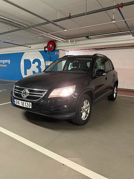 Volkswagen Tiguan 4 of 24