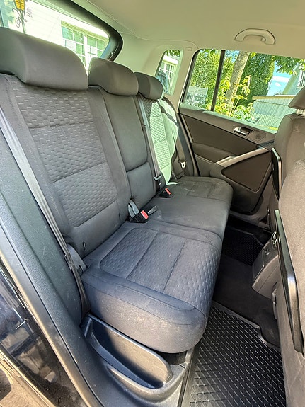 Volkswagen Tiguan 17 of 24