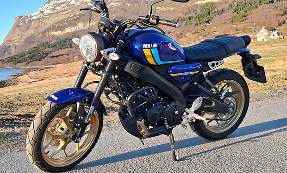 Yamaha XSR 125 4 of 6